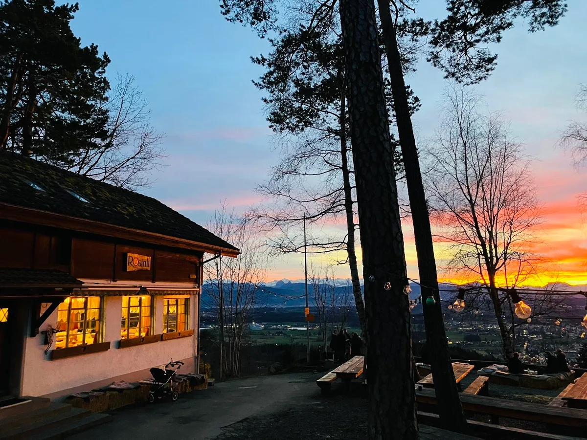 Das «Rosinli» bei Sonnenuntergang.